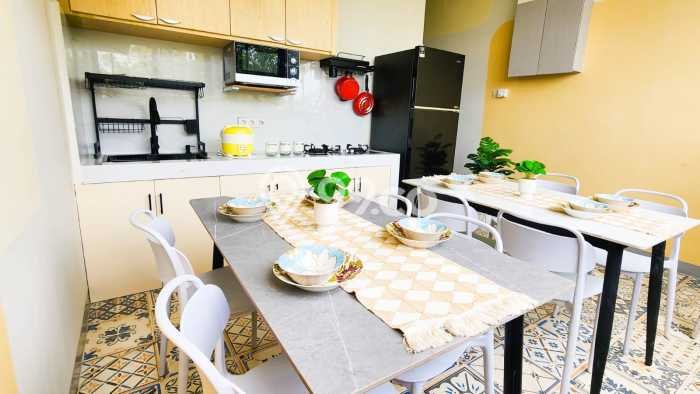 Kost Dijual di Tanjung Duren dengan 24 KT dan Luas 388m2 Kost Dijual di Tanjung Duren dengan 24 KT dan Luas 388m2