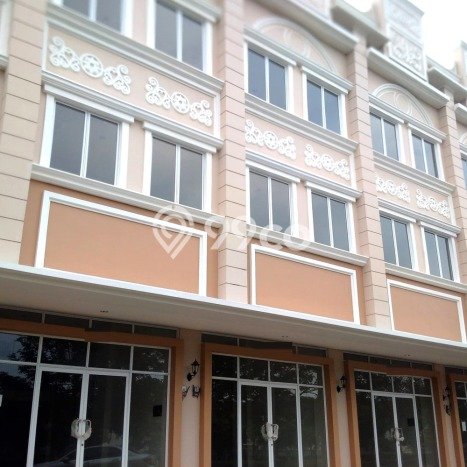 Unit Ruko Disewakan di Jakarta Garden City di Area Ramai & Strategis Unit Ruko Disewakan di Jakarta Garden City di Area Ramai & Strategis