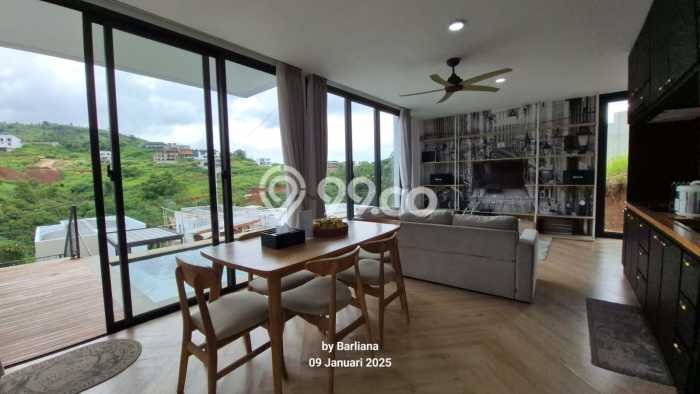 DIJUAL! Vila di , Luas 315m2m², Akses Mudah Pusat Kota DIJUAL! Vila di , Luas 315m2m², Akses Mudah Pusat Kota