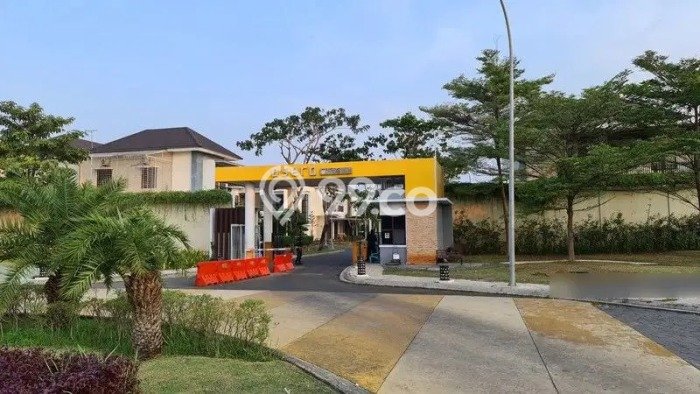 Rumah LT 144m² / LB 200m² Area Premium di Harapan Indah, Bekasi Rumah LT 144m² / LB 200m² Area Premium di Harapan Indah, Bekasi