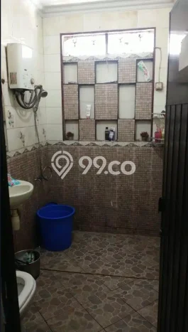 AREA KOMERSIAL! Ruko di Cibadak, Luas 200m², Akses Utama AREA KOMERSIAL! Ruko di Cibadak, Luas 200m², Akses Utama