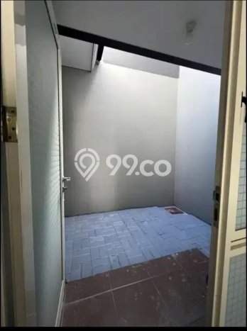 Disewakan Rumah Harga Terjangkau di BSD City Tangerang dengan 3 Kamar Tidur Disewakan Rumah Harga Terjangkau di BSD City Tangerang dengan 3 Kamar Tidur