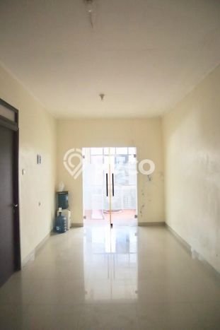Dijual Rumah Minimalis Bagus Punya 0 KT di Serpong Tangerang Selatan SHM Dijual Rumah Minimalis Bagus Punya 0 KT di Serpong Tangerang Selatan SHM
