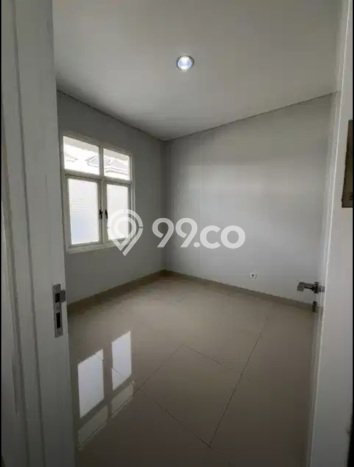 Disewakan Rumah Harga Terjangkau di BSD City Tangerang dengan 3 Kamar Tidur Disewakan Rumah Harga Terjangkau di BSD City Tangerang dengan 3 Kamar Tidur