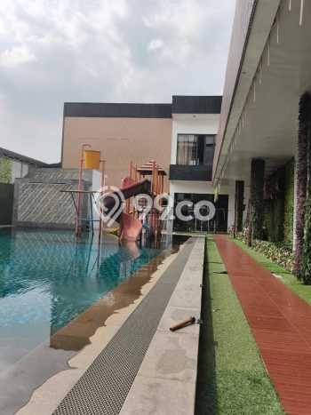Rumah Mewah LB 2400m2 Siap Pakai Desain Elegan di Cikupa Citra Raya, Tangerang Rumah Mewah LB 2400m2 Siap Pakai Desain Elegan di Cikupa Citra Raya, Tangerang