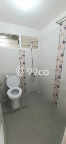 Lokasi strategis! Rumah siap huni disewakan di Kelapa Gading LB 180m2 Lokasi strategis! Rumah siap huni disewakan di Kelapa Gading LB 180m2