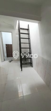 Lokasi strategis! Rumah siap huni disewakan di Kelapa Gading LB 180m2 Lokasi strategis! Rumah siap huni disewakan di Kelapa Gading LB 180m2