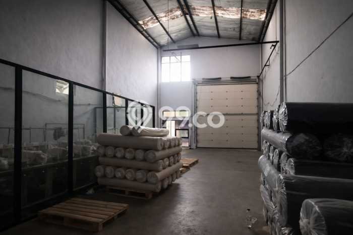 FOR RENT! Gudang di Kopo Cocok untuk Bisnis 200m2 FOR RENT! Gudang di Kopo Cocok untuk Bisnis 200m2