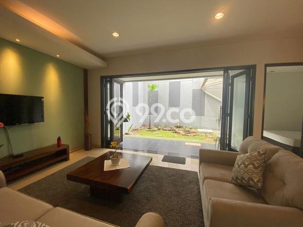 Rumah sewa siap pakai 4 Kamar Tidur di Setra Duta, Bandung Rumah sewa siap pakai 4 Kamar Tidur di Setra Duta, Bandung