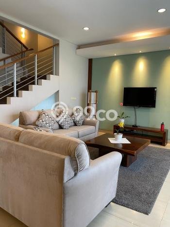 Rumah sewa siap pakai 4 Kamar Tidur di Setra Duta, Bandung Rumah sewa siap pakai 4 Kamar Tidur di Setra Duta, Bandung