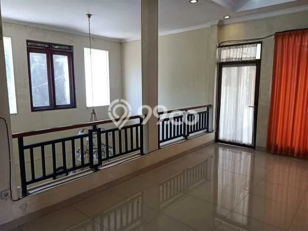 Disewakan! Rumah 6 Kamar Tidur &
5 Kamar Mandi di Setiabudi, Bandung Disewakan! Rumah 6 Kamar Tidur &
5 Kamar Mandi di Setiabudi, Bandung