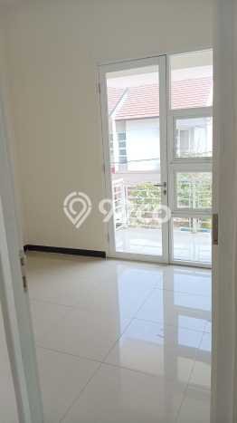 Rumah Premium kawasan Taman Kopo Indah, 3 KT, Lingkungan Tenang, LT 126m² LB 118m² Rumah Premium kawasan Taman Kopo Indah, 3 KT, Lingkungan Tenang, LT 126m² LB 118m²