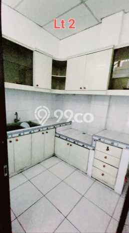Ruko Area Bisnis di Mekar Wangi, Luas 216m², Siap Operasional Ruko Area Bisnis di Mekar Wangi, Luas 216m², Siap Operasional