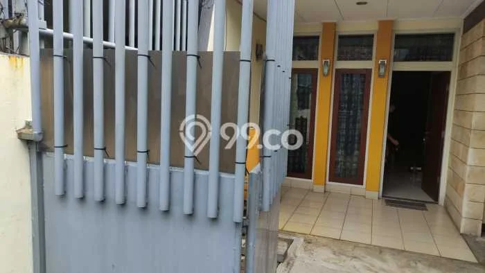 Rumah Strategis di Andir, 2 KM, Area Nyaman, LT 127m² LB 87m² Rumah Strategis di Andir, 2 KM, Area Nyaman, LT 127m² LB 87m²