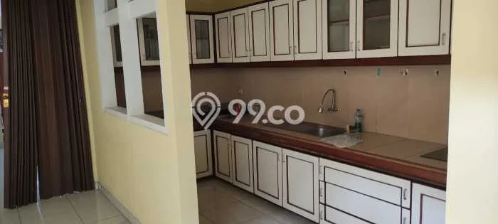 Rumah Strategis di Andir, 2 KM, Area Nyaman, LT 127m² LB 87m² Rumah Strategis di Andir, 2 KM, Area Nyaman, LT 127m² LB 87m²
