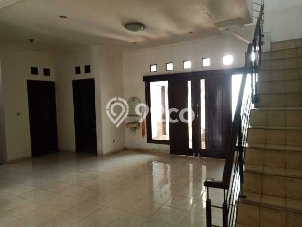 Rumah area Geger Kalong, 5 KT, Akses Universitas, Luas 230m² Bangunan 400m² Rumah area Geger Kalong, 5 KT, Akses Universitas, Luas 230m² Bangunan 400m²