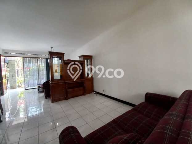 Jarang Ada! Rumah Sewa 5 Kamar Nyaman Siap Huni Setra Duta Jarang Ada! Rumah Sewa 5 Kamar Nyaman Siap Huni Setra Duta