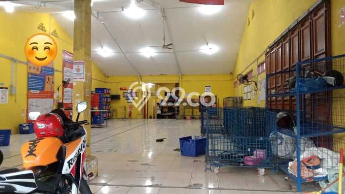Unit Komersial Disewakan di Bandung Area Strategis Harga Kompetitif Unit Komersial Disewakan di Bandung Area Strategis Harga Kompetitif