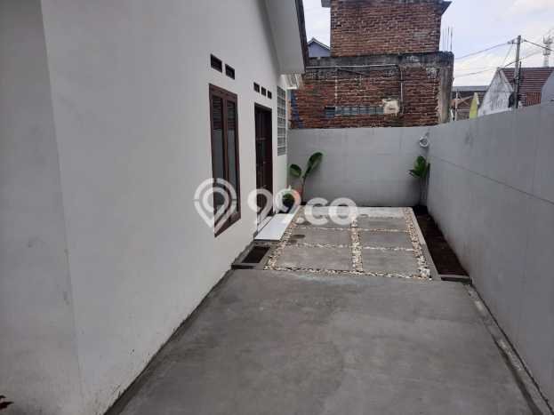 Rumah area Cibaduyut, 3 KT, Konsep Minimalis, Luas 100m² Bangunan 90m² Rumah area Cibaduyut, 3 KT, Konsep Minimalis, Luas 100m² Bangunan 90m²