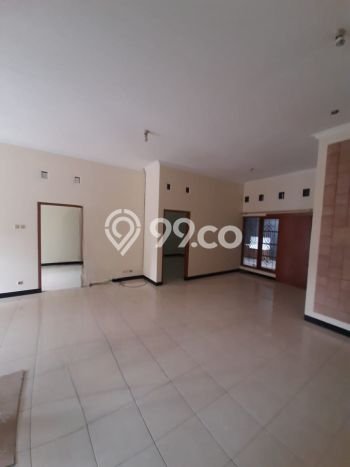 UNIT TERBATAS! Rumah area Geger Kalong, 1 KM, Luas 100m² LB 150m² UNIT TERBATAS! Rumah area Geger Kalong, 1 KM, Luas 100m² LB 150m²
