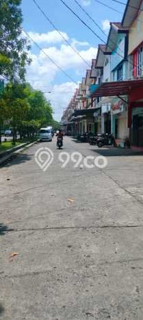 Ruko Dijual di Prime Area Bandung Luas 180m2 Ruko Dijual di Prime Area Bandung Luas 180m2