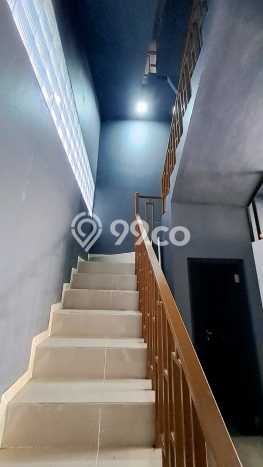 For Rent Ruko Premium Kawasan Holis Cigondewah, Luas 300m², Area Strategis For Rent Ruko Premium Kawasan Holis Cigondewah, Luas 300m², Area Strategis