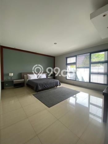Rumah sewa siap pakai 4 Kamar Tidur di Setra Duta, Bandung Rumah sewa siap pakai 4 Kamar Tidur di Setra Duta, Bandung