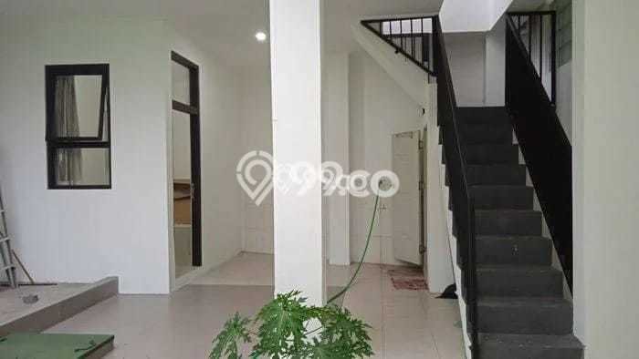 LOKASI STRATEGIS! Rumah di Dago, Dekat Tol, 4 KT, Luas 171m² Bangunan 250m² LOKASI STRATEGIS! Rumah di Dago, Dekat Tol, 4 KT, Luas 171m² Bangunan 250m²