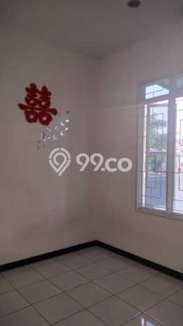 SPECIAL PRICE! Rumah Strategis lokasi , LT 72m2m² LB 60m2m² SPECIAL PRICE! Rumah Strategis lokasi , LT 72m2m² LB 60m2m²