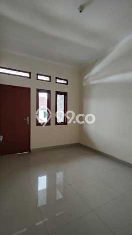 UNIT TERBATAS! Rumah area , 4 KT, LT 131m2m² LB 220m2m² UNIT TERBATAS! Rumah area , 4 KT, LT 131m2m² LB 220m2m²