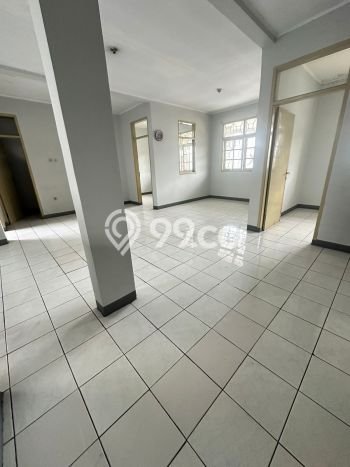 Rumah kawasan Cibaduyut, 3 KT, Lingkungan Elite, Luas 120m² LB 200m² Rumah kawasan Cibaduyut, 3 KT, Lingkungan Elite, Luas 120m² LB 200m²