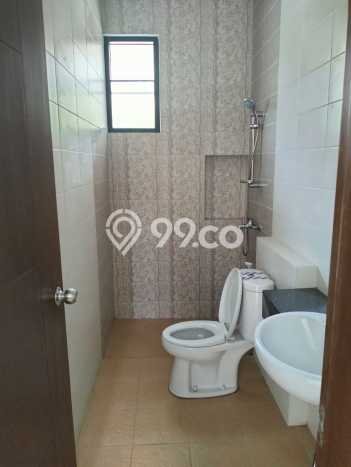 LIMITED UNIT! Rumah area Batununggal, 4 KT, Luas 175m² Bangunan 300m² LIMITED UNIT! Rumah area Batununggal, 4 KT, Luas 175m² Bangunan 300m²