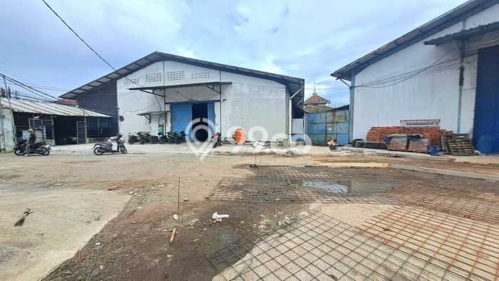 Unit Komersial Disewakan di Bandung Kawasan Strategis Harga Kompetitif Unit Komersial Disewakan di Bandung Kawasan Strategis Harga Kompetitif