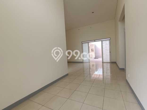 Disewakan Rumah Murah di Kota Baru Parahyangan Bandung dengan 3 Kamar Tidur Disewakan Rumah Murah di Kota Baru Parahyangan Bandung dengan 3 Kamar Tidur