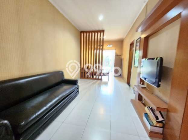 Disewakan! Rumah 3 Kamar Tidur &
1 Kamar Mandi di Mekar Wangi, Bandung Disewakan! Rumah 3 Kamar Tidur &
1 Kamar Mandi di Mekar Wangi, Bandung