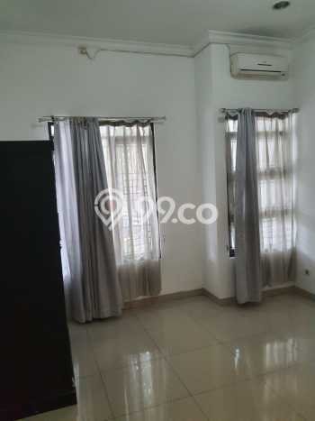 Lokasi terbaik! Rumah siap huni disewakan di Batununggal LB 120m2 Lokasi terbaik! Rumah siap huni disewakan di Batununggal LB 120m2