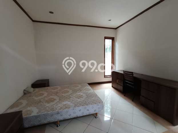 Rumah Sewa Bandung LT 220m2 LB 250m2 Area Setra Sari Rumah Sewa Bandung LT 220m2 LB 250m2 Area Setra Sari