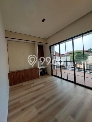 Rumah Disewakan Bandung LT 138m2 LB 255m2 Kawasan Moch Toha Rumah Disewakan Bandung LT 138m2 LB 255m2 Kawasan Moch Toha