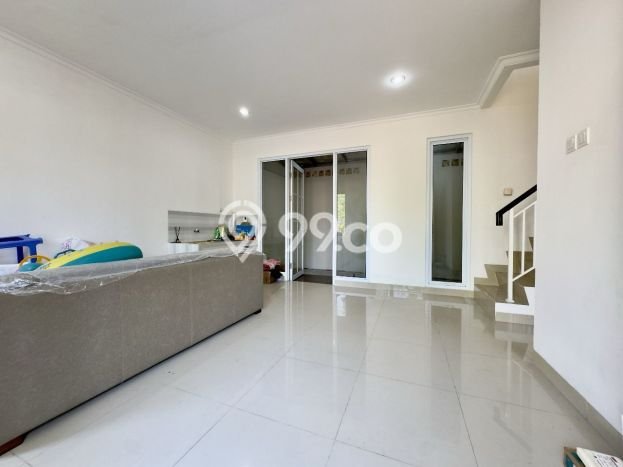 Rumah Modern 3 KT di Gading Serpong Tangerang Semi Furnished Rumah Modern 3 KT di Gading Serpong Tangerang Semi Furnished