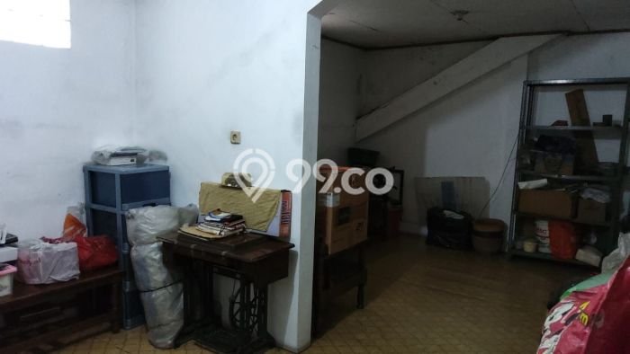 Dijual Rumah Mewah Megah Dengan View Eksklusif di Joglo, Jakarta Barat Dijual Rumah Mewah Megah Dengan View Eksklusif di Joglo, Jakarta Barat
