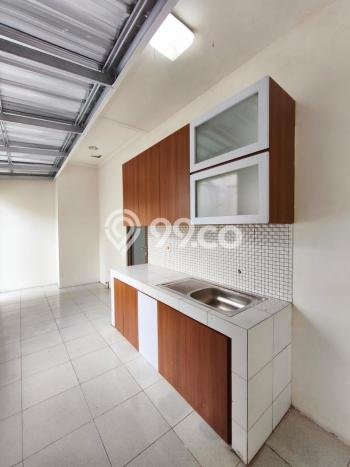 Lokasi terbaik! Rumah siap pakai disewakan di Gedebage LB 124m2 Lokasi terbaik! Rumah siap pakai disewakan di Gedebage LB 124m2