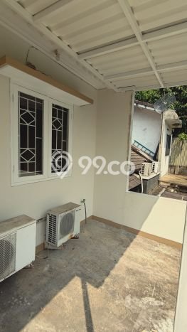 Jual Rumah Strategis Bagus Punya 3 KT di Ciputat Tangerang Selatan SHM Jual Rumah Strategis Bagus Punya 3 KT di Ciputat Tangerang Selatan SHM
