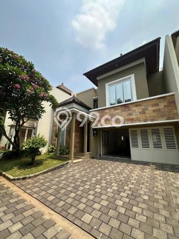 Ready to Use! Luxury House LT 381m2 Desain Modern di Kemang Ready to Use! Luxury House LT 381m2 Desain Modern di Kemang