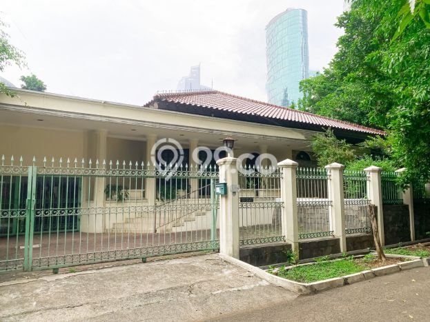 Jual Rumah Luas Elegan Dengan View Cantik di Kuningan, Jakarta Selatan Jual Rumah Luas Elegan Dengan View Cantik di Kuningan, Jakarta Selatan