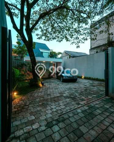 Jual Rumah Mewah Megah Dengan View Eksklusif di BSD, Tangerang Jual Rumah Mewah Megah Dengan View Eksklusif di BSD, Tangerang