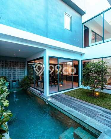 Jual Rumah Mewah Megah Dengan View Eksklusif di BSD, Tangerang Jual Rumah Mewah Megah Dengan View Eksklusif di BSD, Tangerang