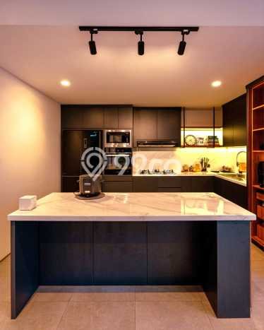 Jual Rumah Mewah Megah Dengan View Eksklusif di BSD, Tangerang Jual Rumah Mewah Megah Dengan View Eksklusif di BSD, Tangerang