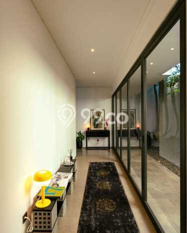 Jual Rumah Mewah Megah Dengan View Eksklusif di BSD, Tangerang Jual Rumah Mewah Megah Dengan View Eksklusif di BSD, Tangerang