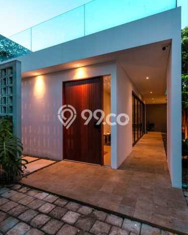 Jual Rumah Mewah Megah Dengan View Eksklusif di BSD, Tangerang Jual Rumah Mewah Megah Dengan View Eksklusif di BSD, Tangerang
