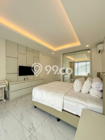 Rumah Elit LB 1139m2 Siap Huni Desain Elegan di BSD Bukit Golf, Tangerang Rumah Elit LB 1139m2 Siap Huni Desain Elegan di BSD Bukit Golf, Tangerang